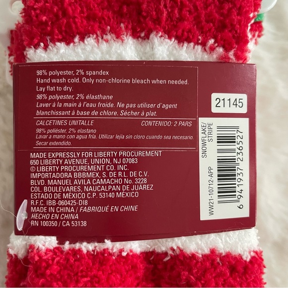 NWT 2-Pack Holiday Socks - Picture 5 of 5